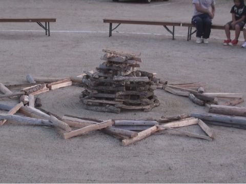 キャンプファイアー1